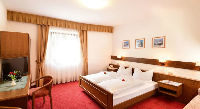 Номер Economy River Hotel Post
