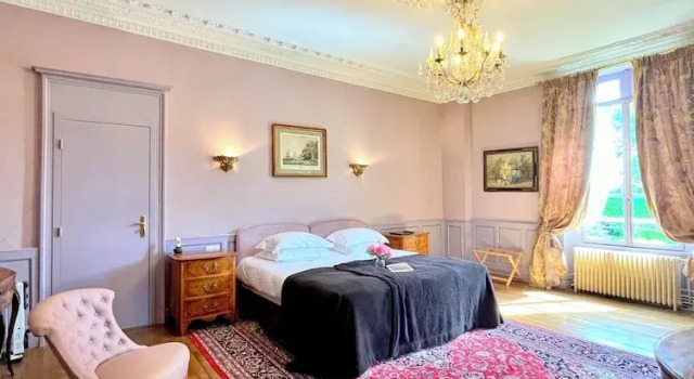 Номер Luxury Château DApigné Rennes