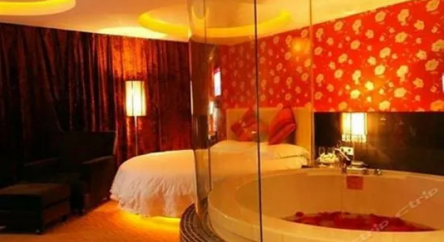 Milan Garden Hotel, Varaa Hotelli Donghu 