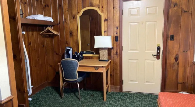 Номер Economy Oglebay Resort