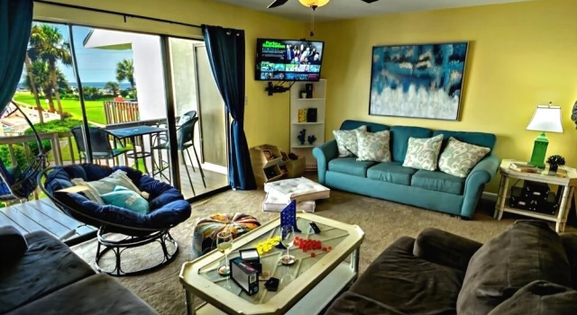 Blue Surf 18 - 2 Br townhouse by RedAwning, Rezerwuj Hotel Hotele w Emerald Coast z parkingiem, Parking