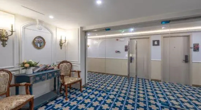 Fanhua Yisu Apartment (Chaoyang Square Sanjie Liangxiang Branch), Rezerwuj Apartament Hotele w Nanning z parkingiem, Parking