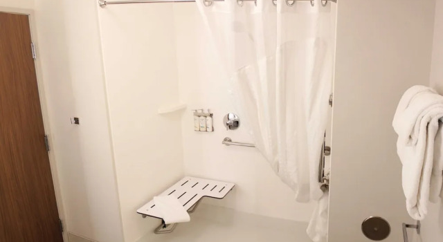 Четырёхместный номер Standard Holiday Inn Express- Eau Claire West I-94 by IHG