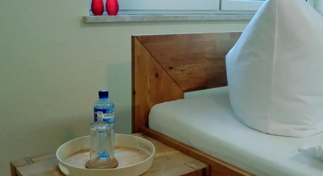 Gästehaus Schiemann, Забронировать Отель Отели Mecklenburg Switzerland с парковкой, Парковка