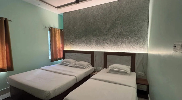 Номер Deluxe HOTEL SREE DURGA