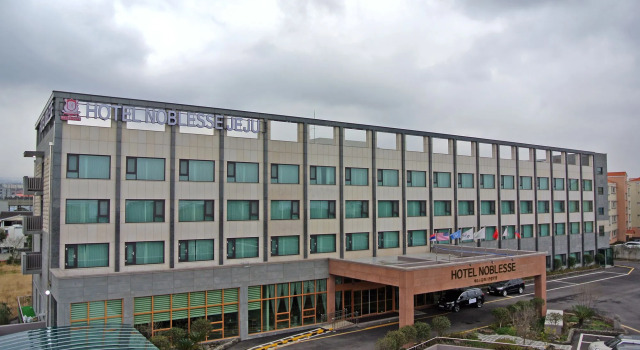 Jeju Noblesse Tourist Hotel, Забронировать Отель Чеджу Остров Чеджудо