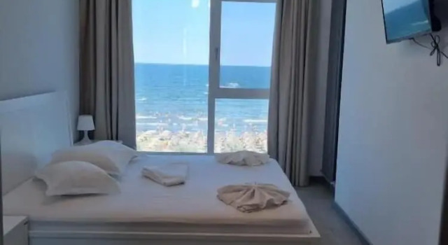 Апартаменты Deluxe Hampton Alezzi