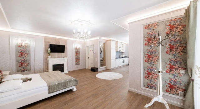 LUX apartment on Duhnovicha street .Free parking., Prenota Appartamento Uzhhorod 