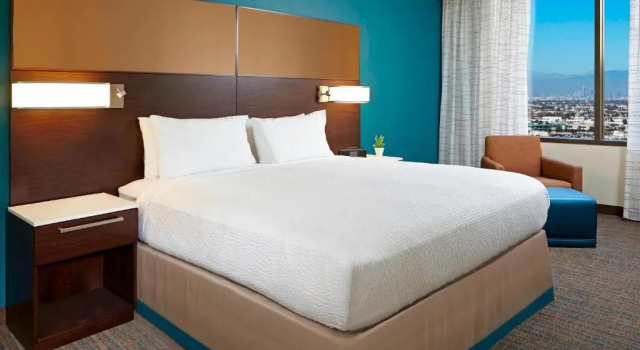 Люкс с 2 комнатами Residence Inn by Marriott Los Angeles LAX/Century Boulevard