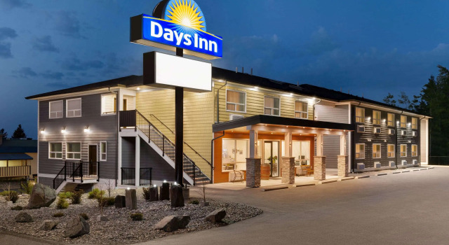 Days Inn by Wyndham 100 Mile House, Забронировать Отель Отели Британской Колумбии 3 звезды, 3*