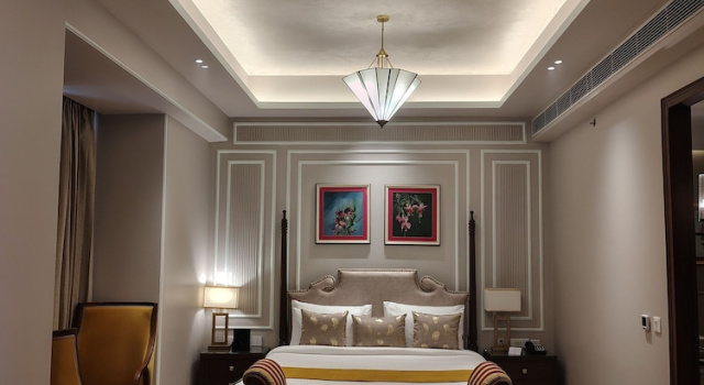 Двухместный номер Premium с балконом и с видом на сад Best Western Prince