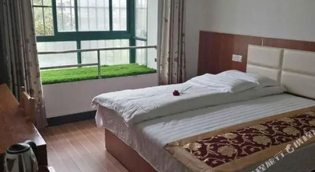 Люкс Junyi Hotel (Huangshan Tunxi Old Street)