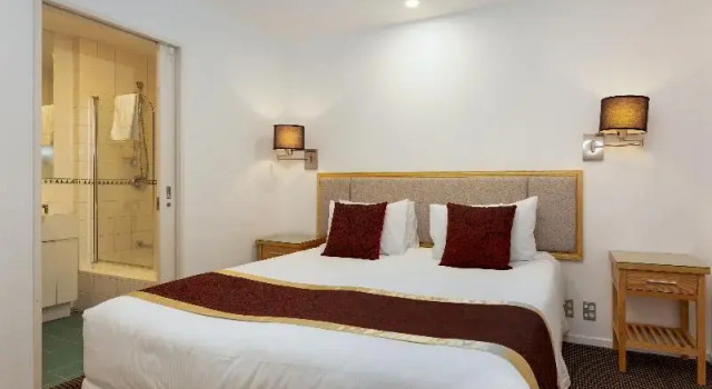 Апартаменты Standard с балконом Fino Hotel & Suites