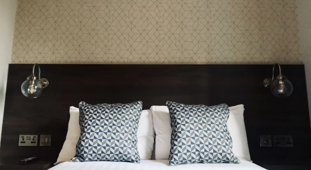 Klassisch Zimmer Trafford Hall Hotel Manchester, Trademark Collection by Wyndham