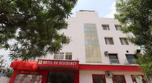 OYO 6993 Hotel Rk Residency