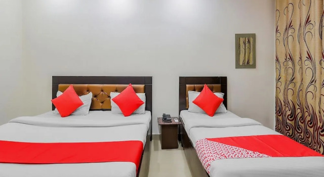 OYO 23599 Hotel Superstar, Забронировать Отель Отели Джамму 3 звезды, 3*