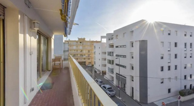 KIKILOUE Cannes' Palm Beach 2-mi walk to the beaches with terrace