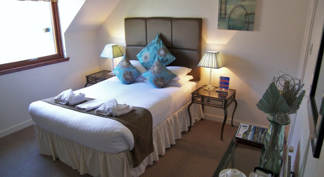 Rosemount Hotel