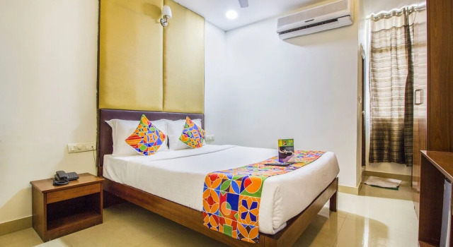 FabHotel Prowell Caprock Hitech City, Rezerwuj Hotel Hyderabad 