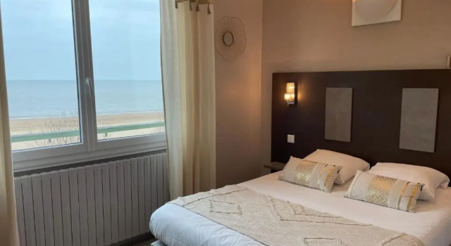 Двухместный номер Standard с видом на море Acadie Saint Victor - Hôtel restaurant -Face mer- Châtelaillon plage