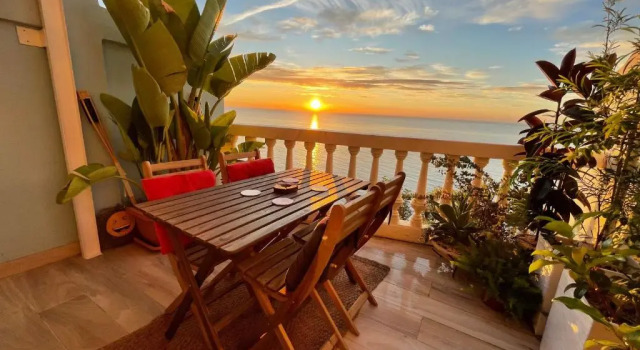 Коттедж Maravilloso bungalow con vistas al mar Mediterráneo