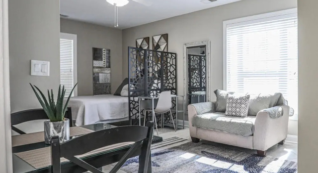 Апартаменты Modern Gray Studio Steps to Pool Myrtle Beach SC