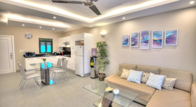 Beach Apartment 10mbps internet & Smart TV's, Prenota Appartamento Hotel a Punta Cana con piscina, Piscina