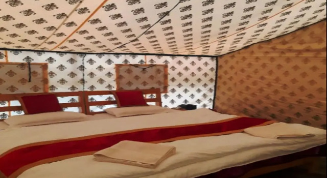 TIH Magpie Camp, Забронировать Кемпинг Отели Джамму и Кашмира с парковкой, Парковка
