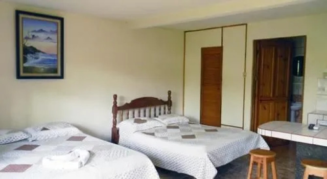 Cabinas Paraiso Pez Vela, Rezervovat Hotel Hotely v Quepos s bazénem, Bazén