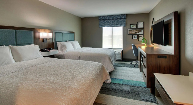 Четырёхместный номер Standard Hampton Inn & Suites By Hilton Southport