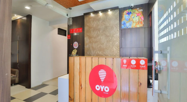 Hotel Sunrise Grand, Réserver Hôtel Himatnagar 