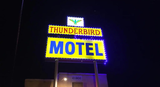 Люкс Deluxe Thunderbird Motel Las Vegas/ New Mexico