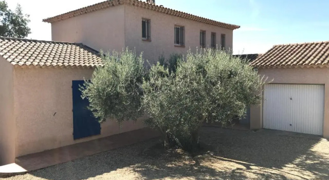 Коттедж с 4 комнатами Bastide dans le Var