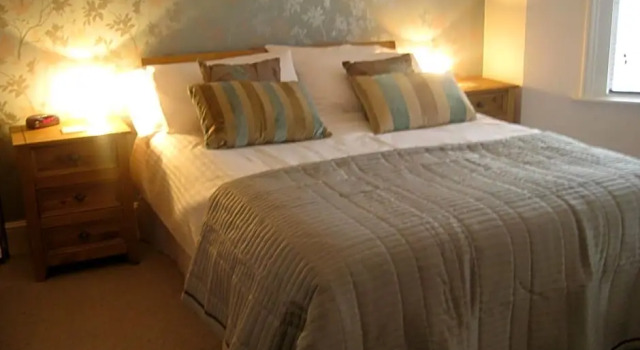 Taylors Guest House, Забронировать Гостевой дом Гостевые дома Солсбери, Гостевой дом