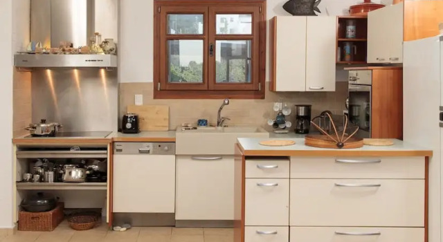 Вилла Apiliotis Sunrise Beach Villa