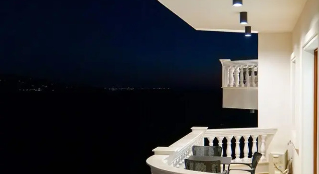 Апартаменты Sky Way SKK Luxury Apartments