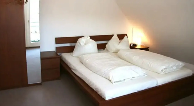 Appartementhaus Am Roten Platz, Reserva ahora Hostal o pensión Hoteles en Baden-Wurtemberg con piscina, Piscina