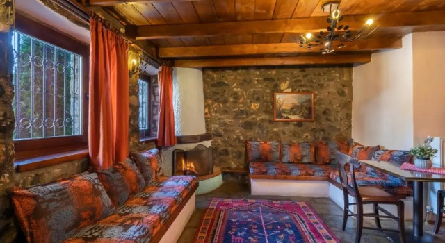 Chalet ROUGA Mountain Boutique Suites & Spa