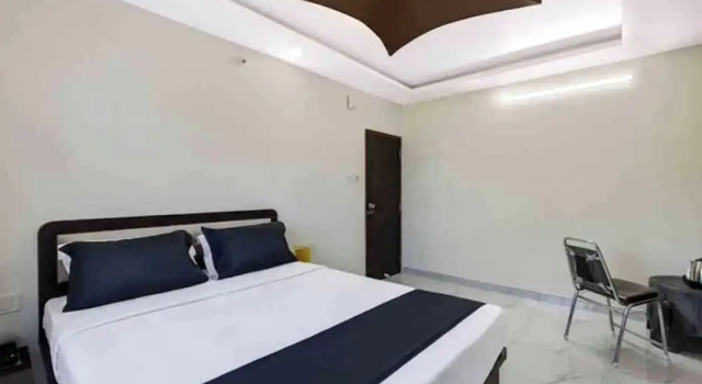 Номер Deluxe Hotel Royal Garuda Palace