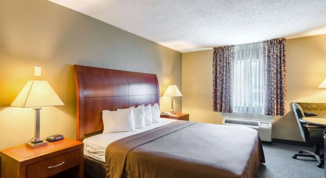 Двухместный номер Standard Quality Inn Chicopee-Springfield