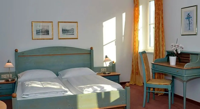 Номер Comfort Hotel Dienstl Gut