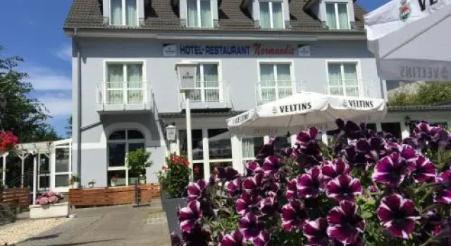 Hotel-Restaurant Normandie, Varaa Hotelli Muehlenbeck Brandenburg an der Havel