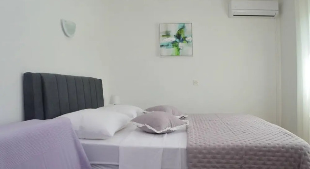 Charming Apartment Venilia Green, Забронировать Апартаменты/квартира Остров Углян , рядом с Пляж Ловре