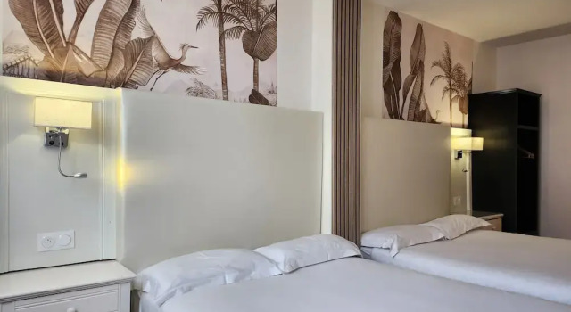 Четырёхместный номер Standard Hotel Grand Paris
