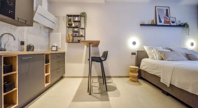 Charming Studio in the Heart of Liege - Total Comfort, Забронировать Апартаменты/квартира Апартаменты Льежа, рядом с Пристань для яхт в Льеже, Апартаменты/квартира