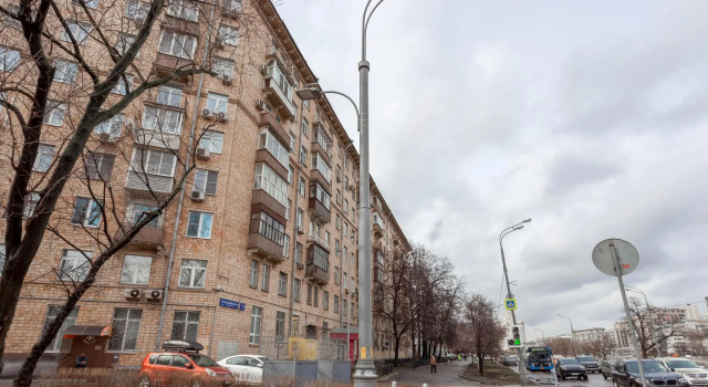 ApartLux Космодамианская, Забронировать Апартаменты/квартира Отели Москвы с парковкой, рядом с Таганская (Таганско-Краснопресненская), Парковка