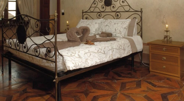 Chicco D'Oro Suites, Prenota Hotel Livorno Ferraris Piemonte