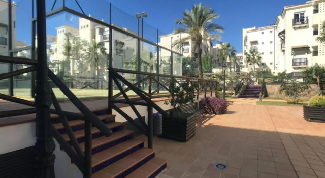 Апартаменты 2239-Lovely 2 bedrooms with pool and paddle court