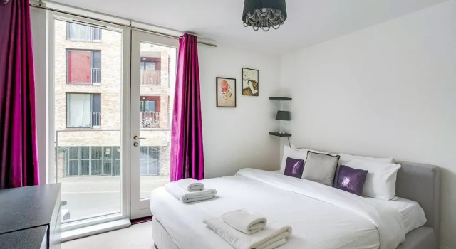 Gorgeous new 1bed Flat w/ Balcony, Забронировать Отель Отели Англии 3 звезды, 3*