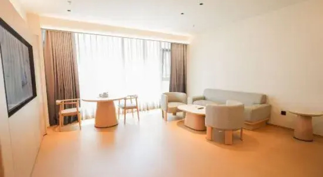 Люкс Deluxe JI Hotel (Yuncheng Linyi Fengxi Avenue)